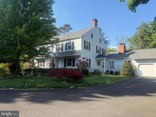 563 Pebble Hill Rd, DOYLESTOWN, PA, 18901-3135 | Card Image
