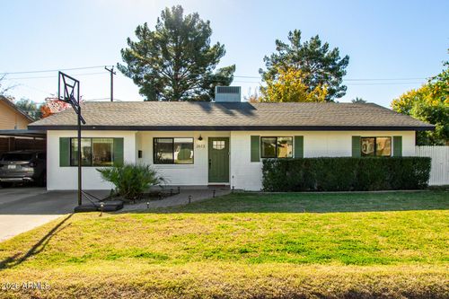 2613 E Pierson St, Phoenix, AZ, 85016-4820 | Card Image