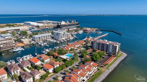 10 Port Royal Way, Pensacola, FL, 32502-5774 | Card Image