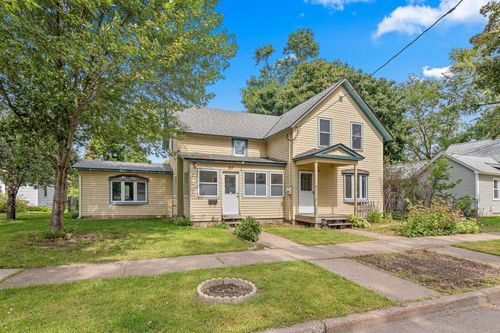 217 N 2nd St, New Richmond, WI, 54017-1106 | Card Image