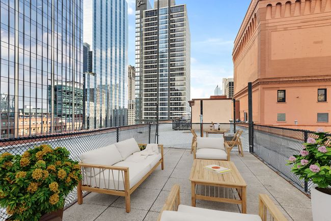 APT-1603 - 165 N Canal St, Condo with 2 bedrooms, 2 bathrooms and null parking in CHICAGO IL | Image 11