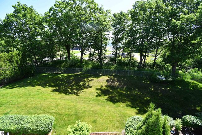 APT-6 - 13354 Stover Rd, House other with 1 bedrooms, 1 bathrooms and null parking in Charlevoix MI | Image 43