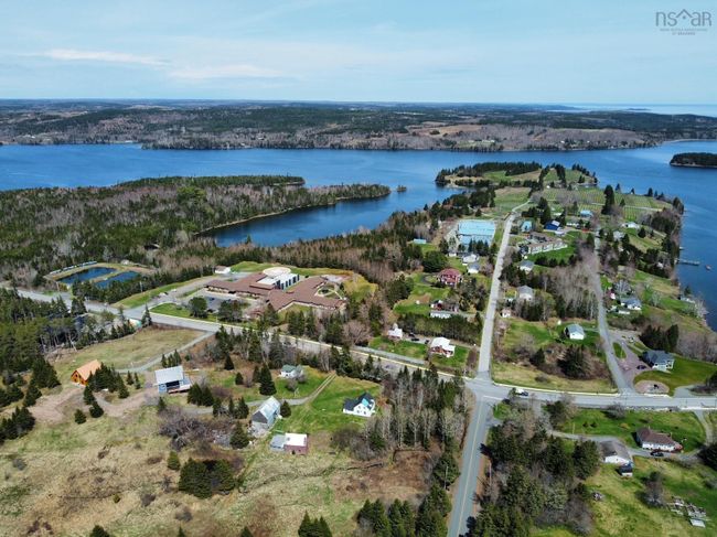 10471 Highway 16, House other with 2 bedrooms, 3 bathrooms and null parking in Guysborough NS | Image 9