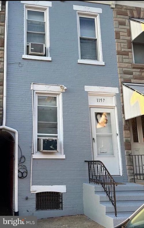 1157 Green St, READING, PA, 19604-2750 | Card Image