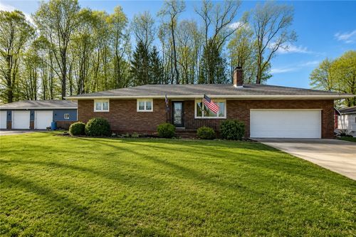 225 Horne Ave, Saxonburg, PA, 16056-9502 | Card Image