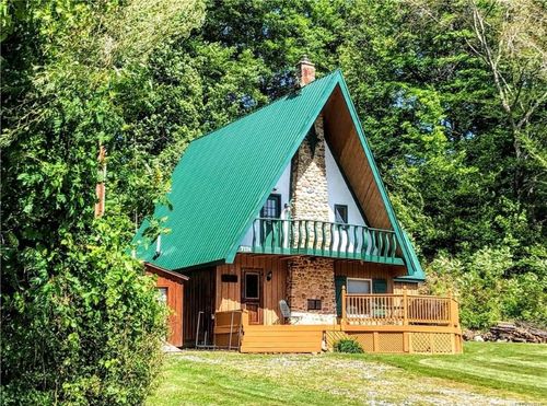 7136 Maples Rd, Little Valley, NY, 14755-9716 | Card Image