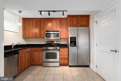 apt-1-1750 16th St Nw, WASHINGTON, DC, 20009-3148 | Card Image