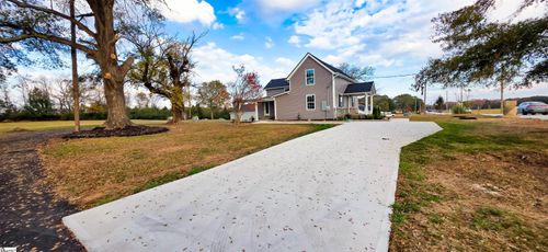 19 Holcombe Rd, Piedmont, SC, 29673-8612 | Card Image