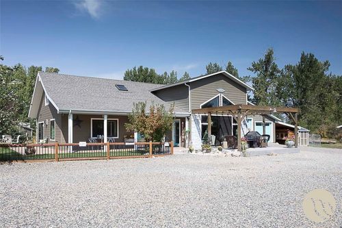 7734 Us Highway 212, Roberts, MT, 59070-9657 | Card Image