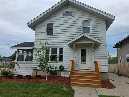 319 E Main St, Sparta, WI, 54656-1856 | Card Image