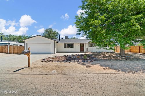 235 Arrow St, Fernley, NV, 89408-9614 | Card Image