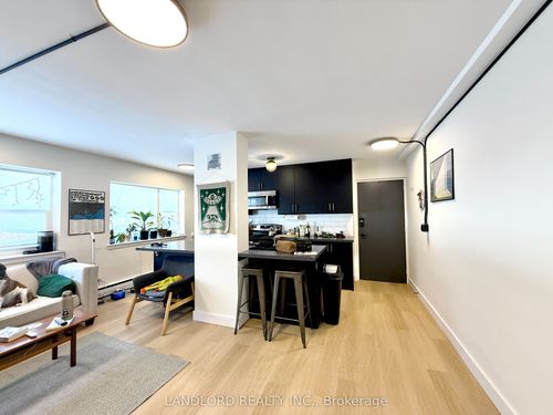 102-111 Craydon Rd, Whitby, ON, L1N2B5 | Card Image