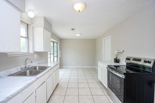 12654 Monarch Rd, Houston, TX, 77047-2012 | Card Image