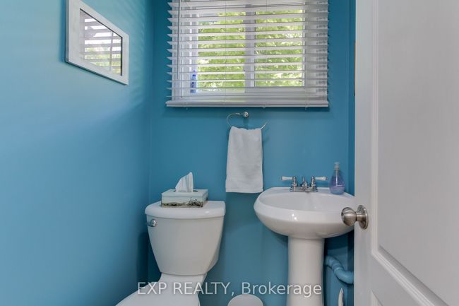 267 Cedarholme Ave, House other with 3 bedrooms, 3 bathrooms and 4 parking in Keswick ON | Image 12