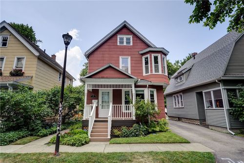 26 Fountain St, Rochester, NY, 14620-1902 | Card Image