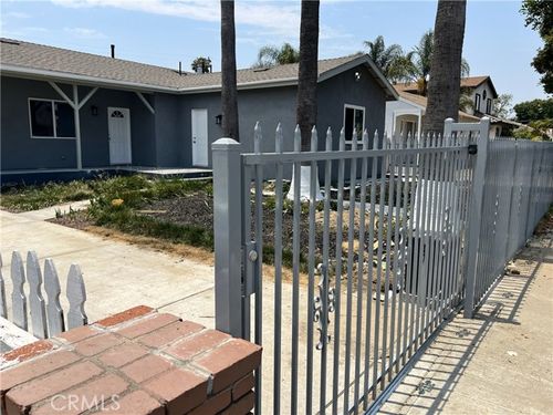 1822 E Pine Street, Compton, CA, 90221 | Card Image