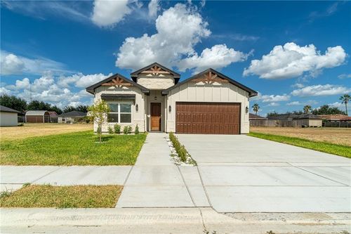2820 N Alyna Ave, Edinburg, TX, 78541-5230 | Card Image