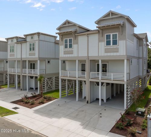2-211 Spartanburg Ave, Carolina Beach, NC, 28428-5309 | Card Image