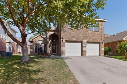 4933 Bacon Dr, Fort Worth, TX, 76244-6147 | Card Image