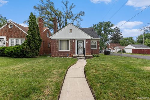 15377 Heyden St, Detroit, MI, 48223-1744 | Card Image