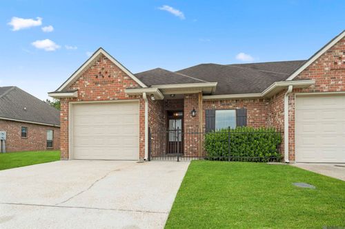 11362 Palmetto Lake Ave, Denham Springs, LA, 70726-5993 | Card Image