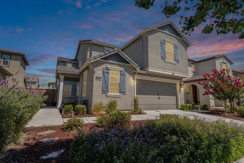 630 Cerrato Way, Hollister, CA, 95023-5299 | Card Image