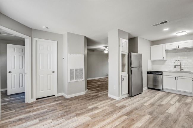 APT-136 - 1740 Timber Ridge Rd, Condo with 2 bedrooms, 2 bathrooms and null parking in Austin TX | Image 7