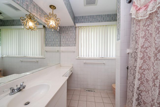 2310 Riverbend Dr, House other with 3 bedrooms, 4 bathrooms and null parking in Benton Harbor MI | Image 23