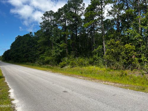 19 W Boiling Spring Rd, Boiling Spring Lakes, NC, 28461 | Card Image