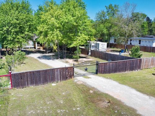 1226 County Road 5007, Cleveland, TX, 77327 | Card Image