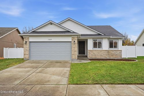 1664 W Durham Dr, Coeur D Alene, ID, 83815-8489 | Card Image