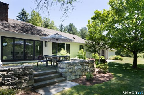 54 Robin Hill Ln, Lakeville, CT, 06039-2219 | Card Image