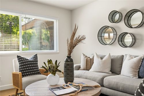 206 Bay Meadows Dr, Placentia, CA, 92870-5503 | Card Image