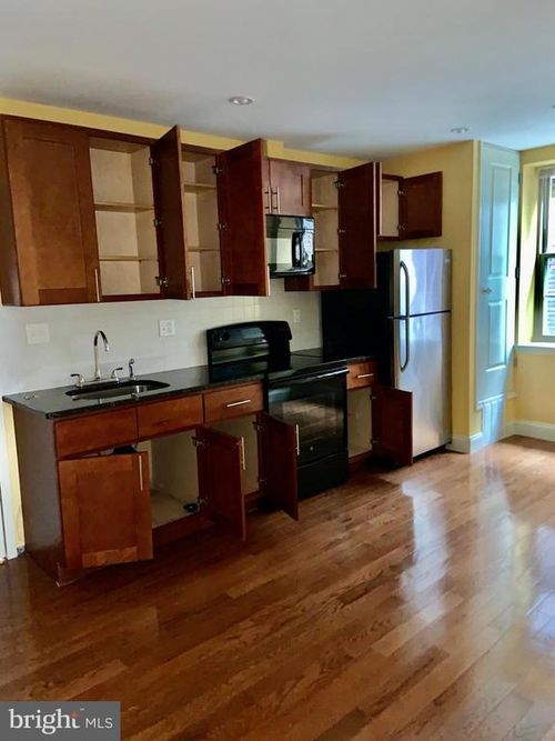 1-4706 Chestnut St, PHILADELPHIA, PA, 19139-4613 | Card Image