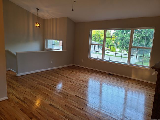 24 Wiscassett Ave, House other with 3 bedrooms, 3 bathrooms and null parking in Hamden CT | Image 7