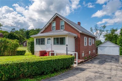 3400 Green Garden Road, House other with 4 bedrooms, 1 bathrooms and 2 parking in Raccoon Twp PA | Image 2