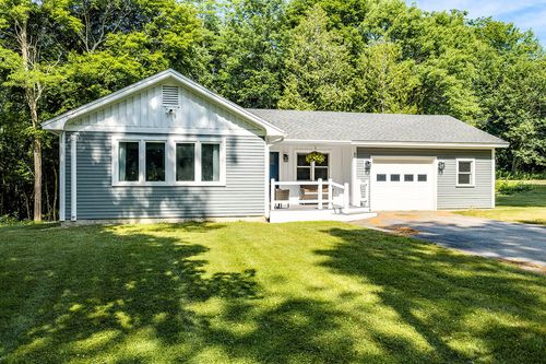 80 Camden Street, Rockport, ME, 04856 | Card Image