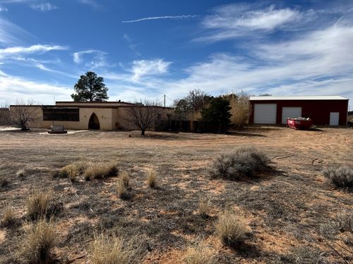 37 Mallette Dr, Belen, NM, 87002-9530 | Card Image