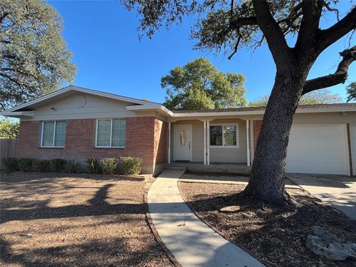 1502 Stokes Dr, San Marcos, TX, 78666-2415 | Card Image