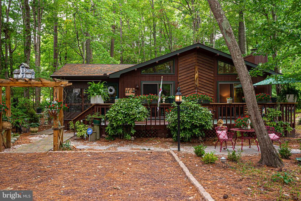 Camelot Cir, Berlin, MD 21811
