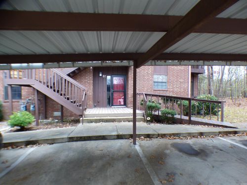 715 Weston Rd, Hot Springs, AR, 71913-5312 | Card Image