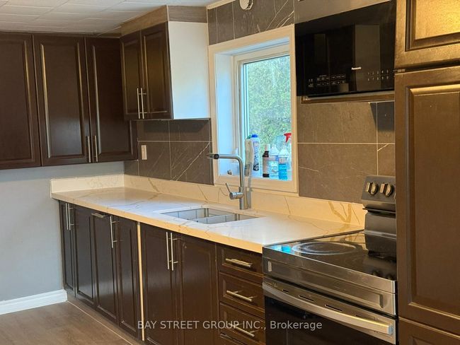 21127 Concession 2 Rd, House other with 6 bedrooms, 4 bathrooms and 10 parking in Lancaster ON | Image 9