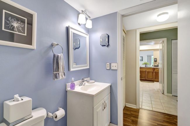 APT-316 - 313 Lake Cir, Condo with 2 bedrooms, 2 bathrooms and null parking in North Palm Beach FL | Image 25