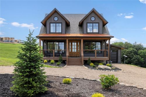 95 Vineyard Trl, Banner Elk, NC, 28604-6493 | Card Image