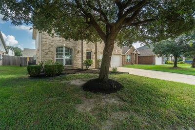 9502 Carsonmont Lane, House other with 5 bedrooms, 2 bathrooms and null parking in Houston TX | Image 3