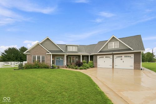 125 Monticello Ct, Kokomo, IN, 46902-9319 | Card Image