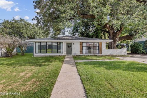 325 Oak St, Lafayette, LA, 70506-5637 | Card Image