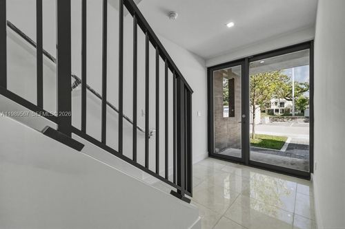 4150 S Oak Pl, Fort Lauderdale, FL, 33314-7576 | Card Image