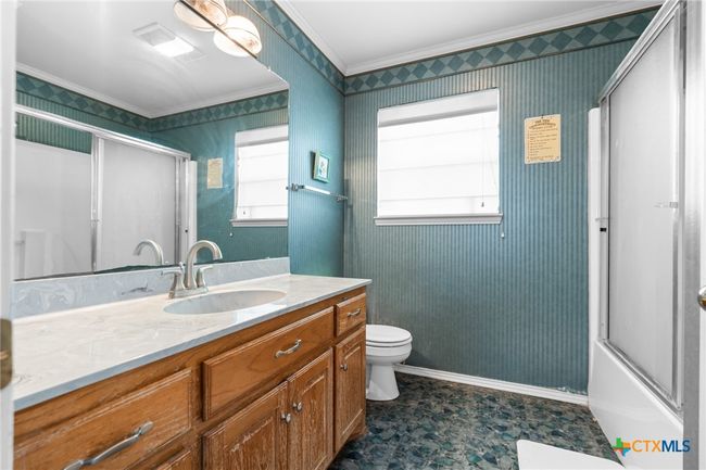 411 Wade Rd, House other with 4 bedrooms, 2 bathrooms and null parking in Eddy TX | Image 35