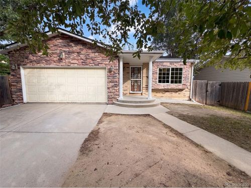 4426 Durham Ct, Denver, CO, 80239-5036 | Card Image